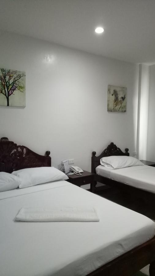 Northwood Hotel Alaminos Exterior foto
